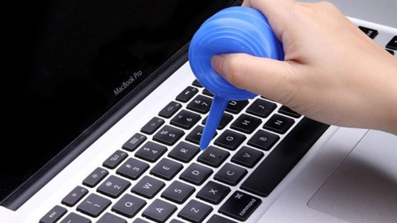 Cách vệ sinh Macbook sạch sẽ, đúng cách, dễ thực hiện tại nhà