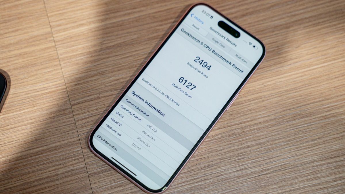 Sở hữu hiệu năng chip A16 Bioni cực mạnh