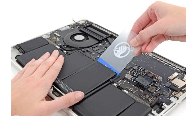 Thay Pin MacBook Uy Tín Tại Apple Đà Nẵng 2 Thay Pin Macbook Lấy Liền❤️Giá Rẻ】- Apple Đà Nẵng