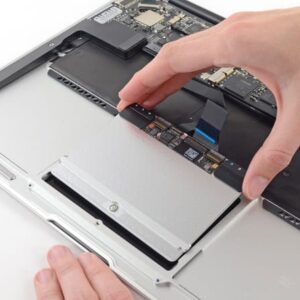 Thay chuột MacBook chính hãng